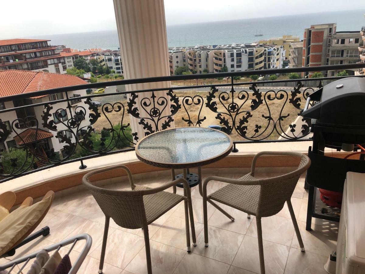 Amazing Apartment Facing The Sea Burgas Exteriör bild